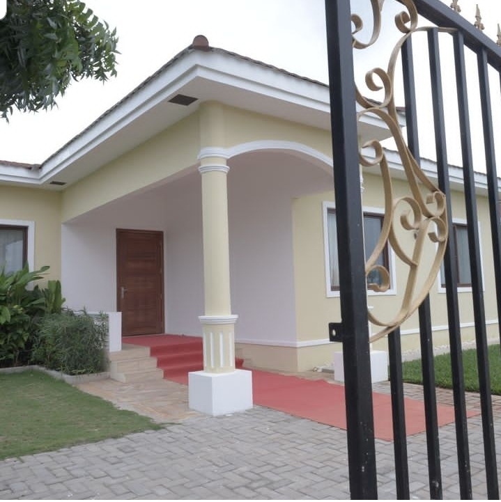 Avic Town Kigamboni 3 beds, 3 bath beautiful bungalow from $350 -$650 furnished or unfurnished